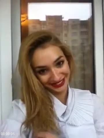 [Image: 112303893_Adriana_V_Presentation.jpg]