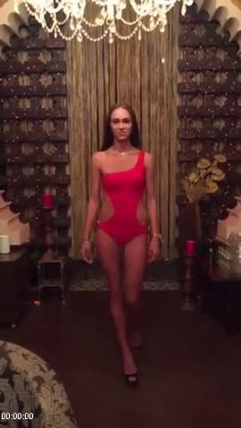 [Image: 112305744_Afanasieva_Irina_Catwalk.jpg]