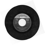 [Slika: 112978822_1976_va.jpg]