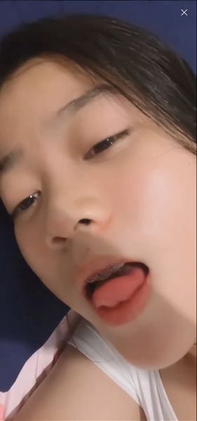 Video Bokep Live Streaming Bila Imut Lagi Gituan Viral Full HD