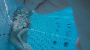 underwater_voyeur_in_sauna_pool 77otsk8ip5