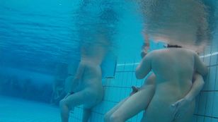 underwater_voyeur_in_sauna_pool 47otskv60y