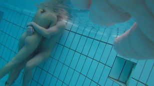 underwater_voyeur_in_sauna_pool d7otsl4di7