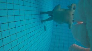 underwater_voyeur_in_sauna_pool m7otsoiex4