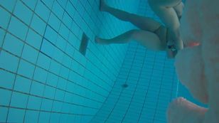underwater_voyeur_in_sauna_pool g7otso0hh1