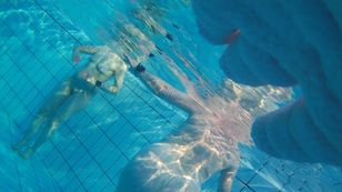 underwater_voyeur_in_sauna_pool 67otsp3wmc
