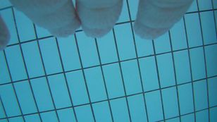 underwater_voyeur_in_sauna_pool 57otsqbgzp