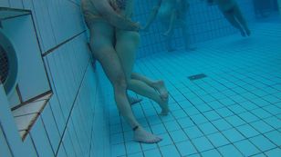 underwater_voyeur_in_sauna_pool 37otsqdne1