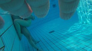 underwater_voyeur_in_sauna_pool l7otsq7s2b