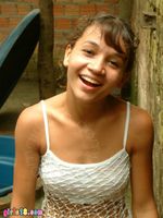 [Image: 78392271_simone18.com-07-004.jpg]