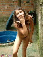 [Image: 78392377_simone18.com-07-105.jpg]