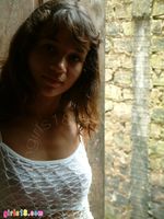 [Image: 78392412_simone18.com-07-137.jpg]