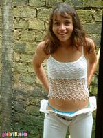 [Image: 78392415_simone18.com-07-140.jpg]