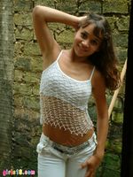 [Image: 78392427_simone18.com-07-152.jpg]