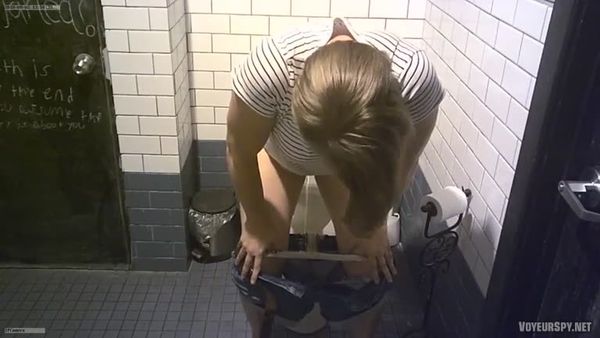 Hidden Cam Public Toilet Vbaeiu