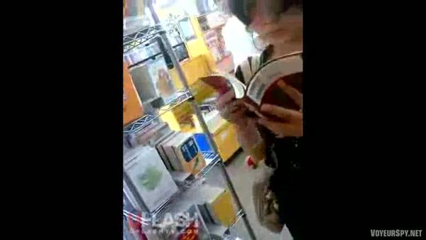 Cumongirlspublic Cum On Ass In Shop Aaceva