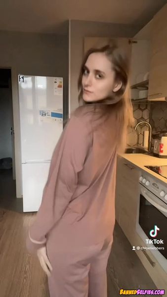 Campbell – First Time Nude Tiktok