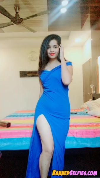 Noelle – 18 Year Super Hot Teen Nude On Tiktok
