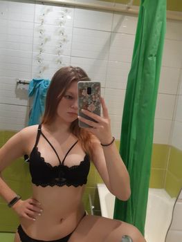 [Image: 95404015_1.jpg]