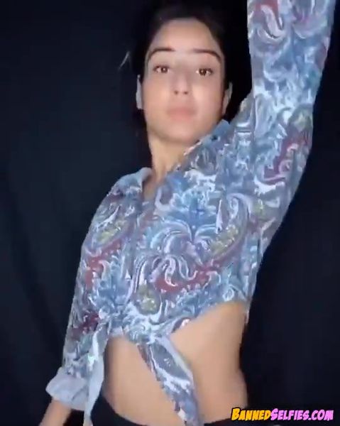 [Image: 97682542_Dakota_-_First_Time_Nude_Tiktok.Cover1.jpg]