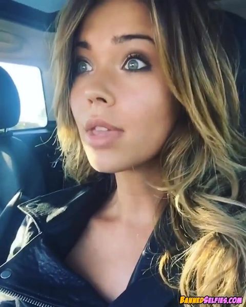 Mariyah – Innocent Little Girl Nude Selfie 1 - Bannedselfies